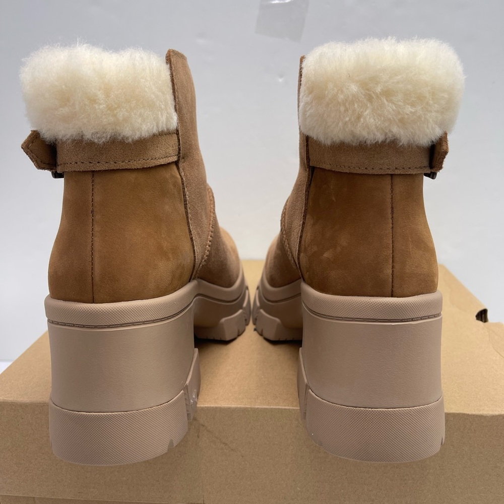 UGG Women's Tan Shearling
W BROOKLYN BUCKLE
CHESTNUT PLATFORM HIGH HEELS BOOTS - Picture 12 of 16